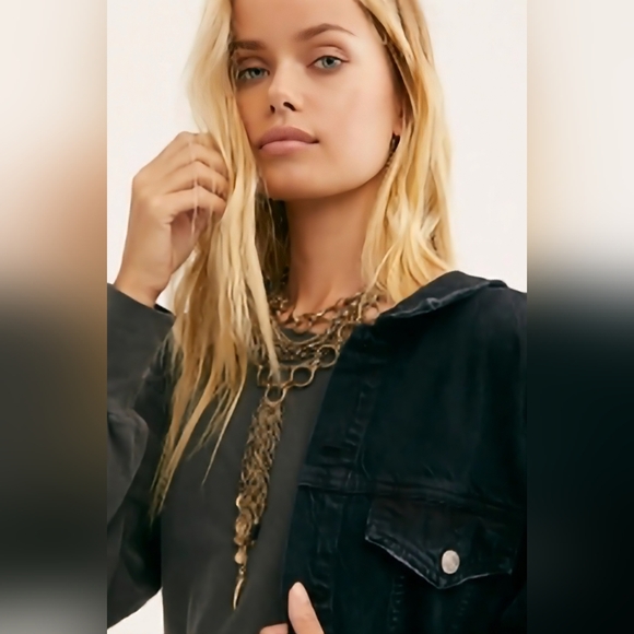 Free People Cross Your Heart Choker Necklace - Silver - Cool Piece! - Picture 5 of 5